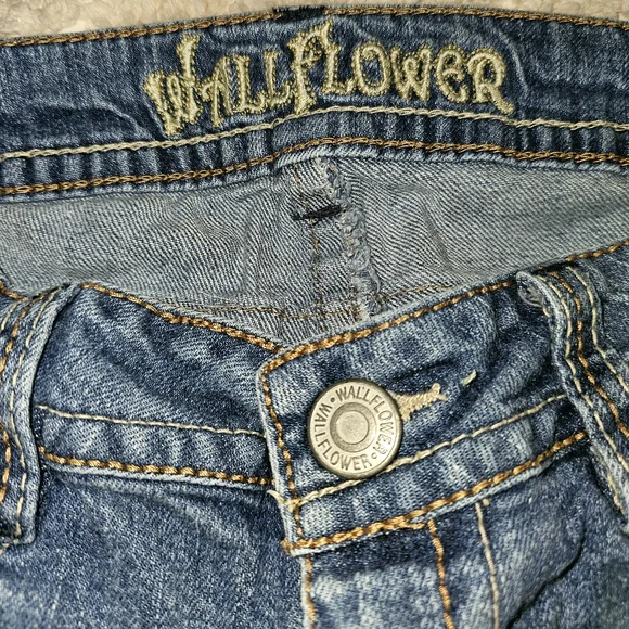 Wallflowers Distressed Denim Skinny Jeans - Picture 4 of 15
